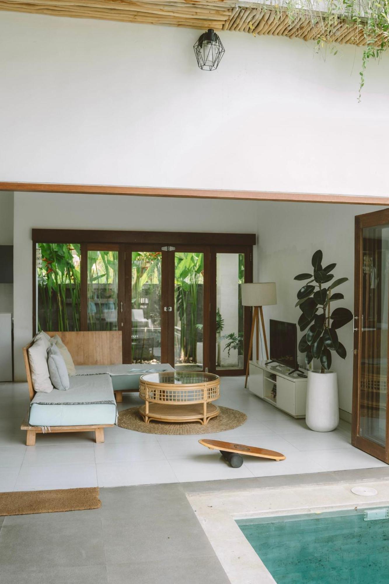 Three Palms Surf & Stay Medewi Airsatang Экстерьер фото